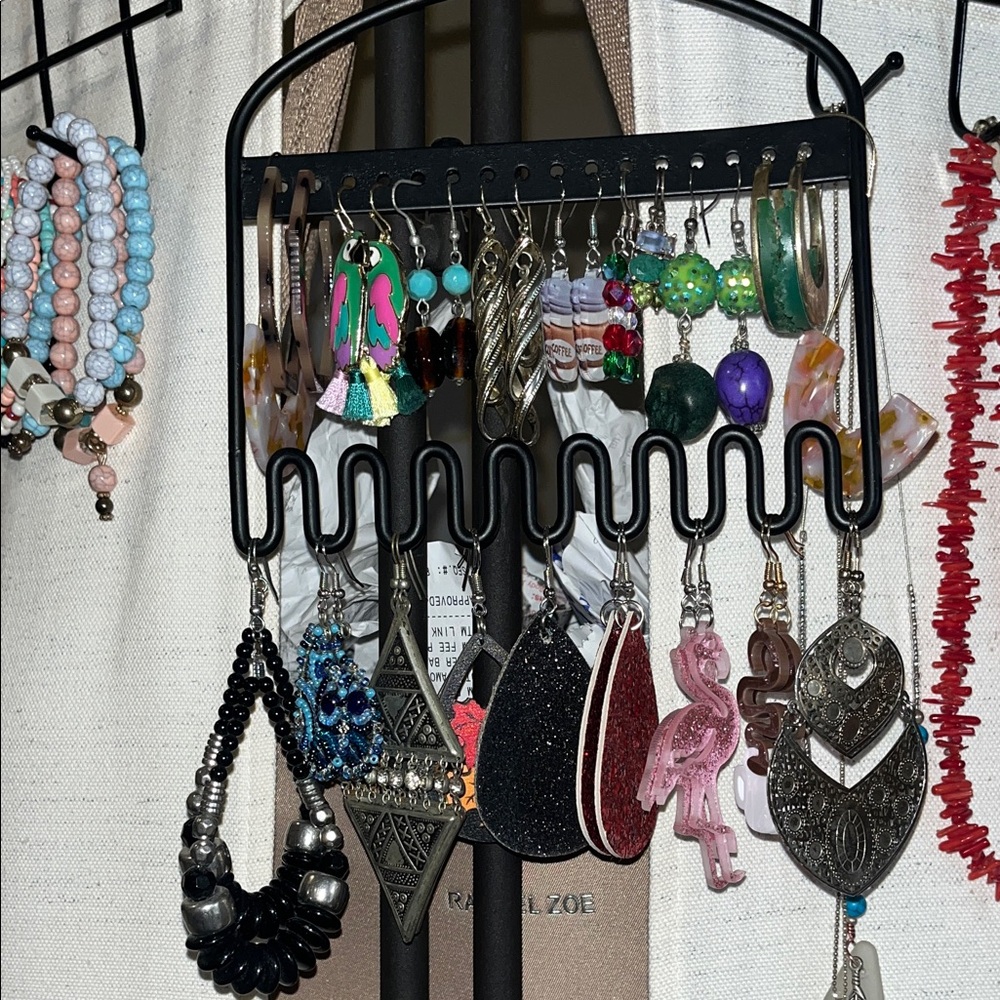 Mixed Color Women’s Earrings Set - Pink, Black, Green, Purple, Silver